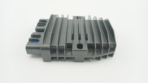 Regulateur charge batterie PEUGEOT 400 METROPOLIS 2017 - 2020