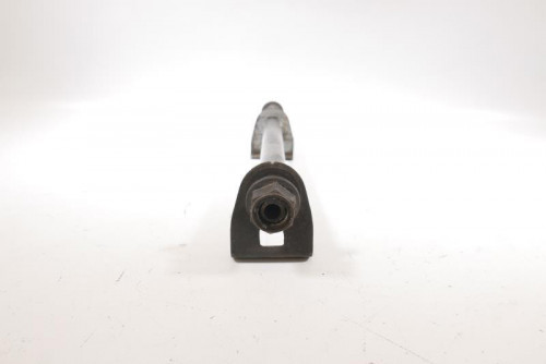 Axe de roue arriere SUZUKI 600 GSF BANDIT 2000 - 2004