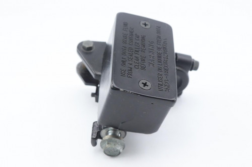 Maitre cylindre frein avant SUZUKI 650 BURGMAN 2007 - 2013