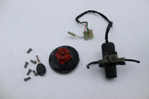 Jeu de serrure contacteur a cle APRILIA 650 PEGASO 1994 - 1996