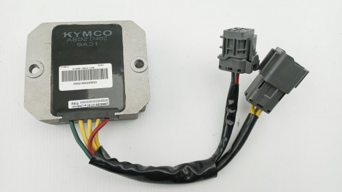Regulateur charge batterie KYMCO 125 X TOWN 2016 - 2021