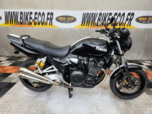 YAMAHA XJR 1300