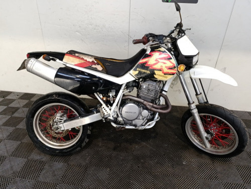 HONDA XR 600
