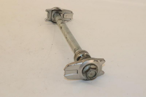 Axe de roue arriere KAWASAKI 650 ER6 F 2009 - 2011