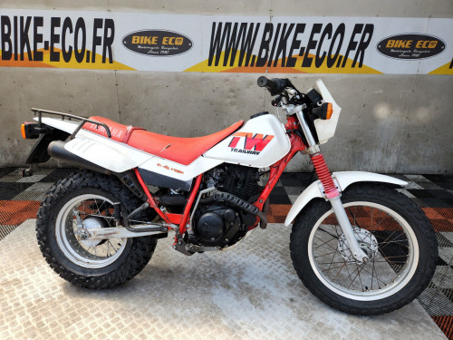 YAMAHA 200 TW