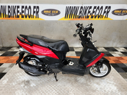 SYM JET 4