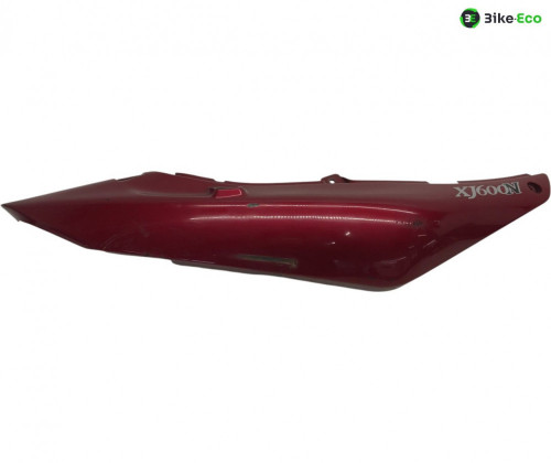Cache carenage coque arriere droit YAMAHA XJ 600 N 1999-2002