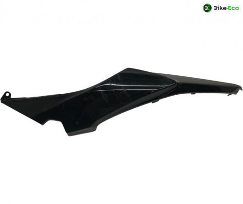Cache carenage coque arriere gauche KAWASAKI Z 650 2020-2024