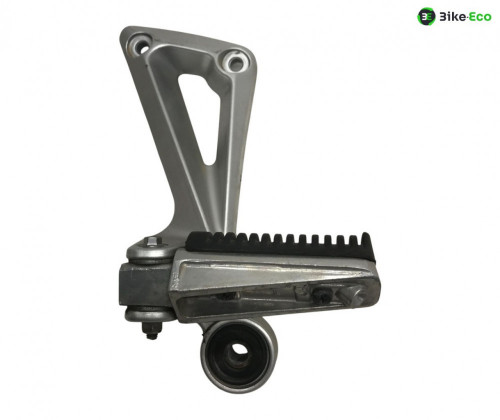 Platine et repose pieds arriere gauche YAMAHA BT 1100 2002-2004 BULLDOG