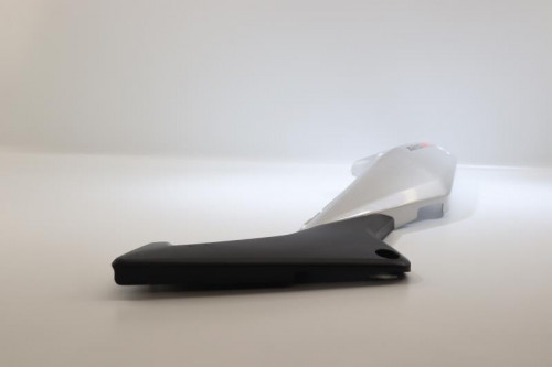 Coque arriere gauche HONDA 125 CBR 2004 - 2006