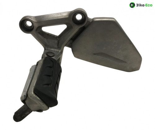 Platine avant droite HONDA CB 650 F 2014-2016