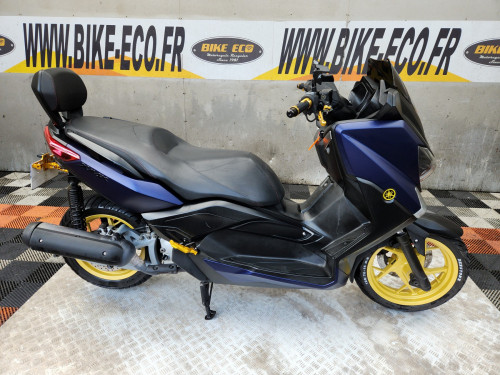 YAMAHA XMAX 125
