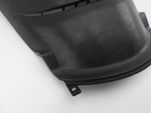 Cache carenage centrale marche pieds plancher PEUGEOT 50 V CLIC 2007 - 2013