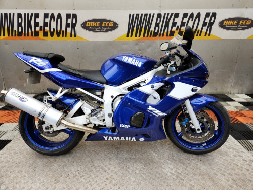 YAMAHA YZF R6 600