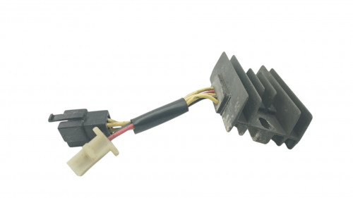 Regulateur charge batterie SUZUKI 125 GN 1983 - 2002