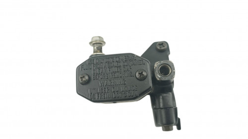 Maitre cylindre frein avant SUZUKI 125 GN 1983 - 2002