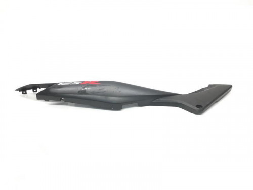 Cache carenage coque arriere droit HONDA CBR 125 R 2004-2006
