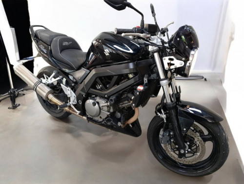 SUZUKI 650 SV