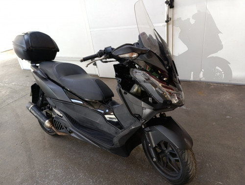 HONDA FORZA 125