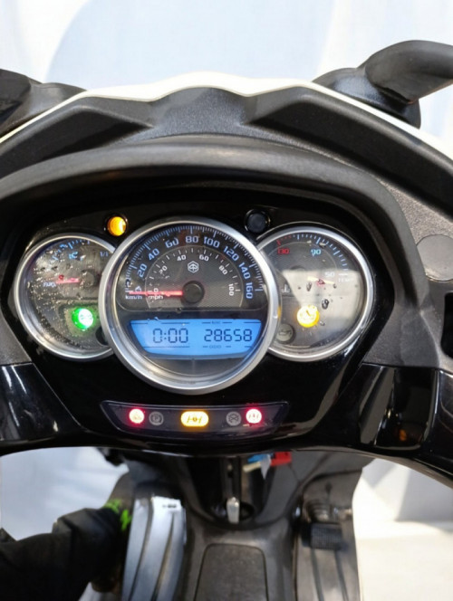 PIAGGIO YOURBAN 300
