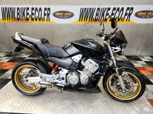 HONDA HORNET 900