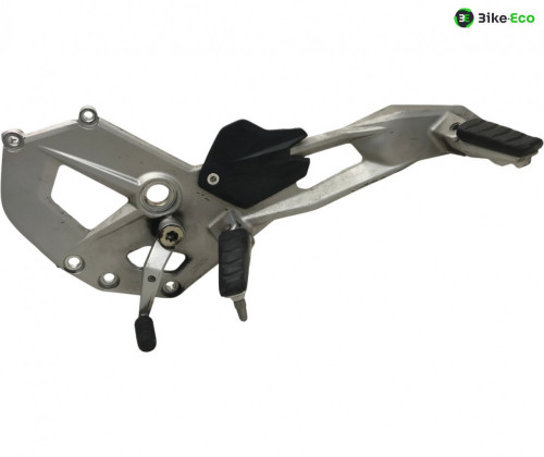 Platine avant gauche BMW F 900 R 2020-2024