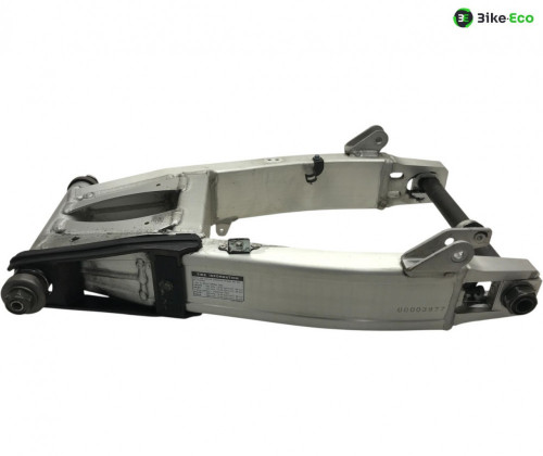 Bras oscillant YAMAHA XJR 1300 2004-2006