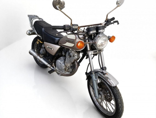 SUZUKI GN 125