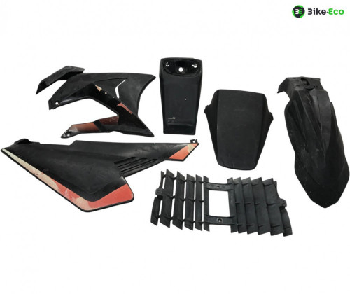 Cache carenage ecope droite GILERA RCR 50 2006-2007