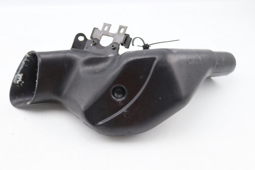 Conduit air gauche SUZUKI 1300 GSXR HAYABUSA 1999 - 2003