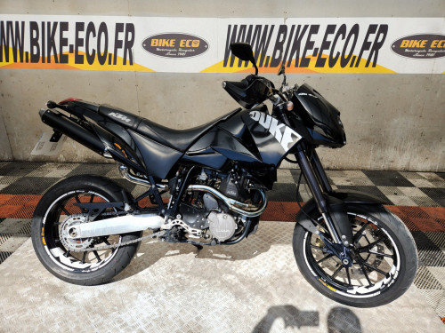 KTM 640 DUKE