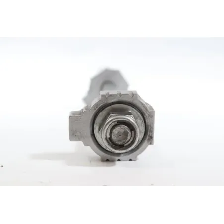 Axe de roue arriere KTM RC 125 2014 - 2016