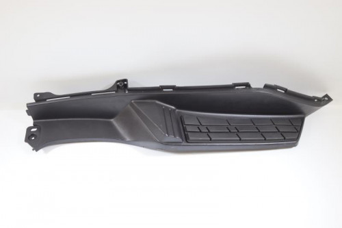 Plancher marche pied gauche SUZUKI 400 BURGMAN 1999 - 2002