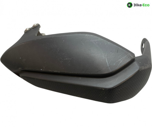 Protege main gauche YAMAHA MT-09 850 2015-2017 TRACER