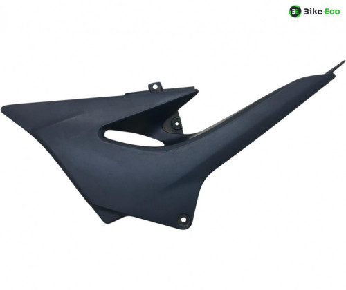 Cache carenage sous selle gauche KAWASAKI ZR-7 750 1999-2003