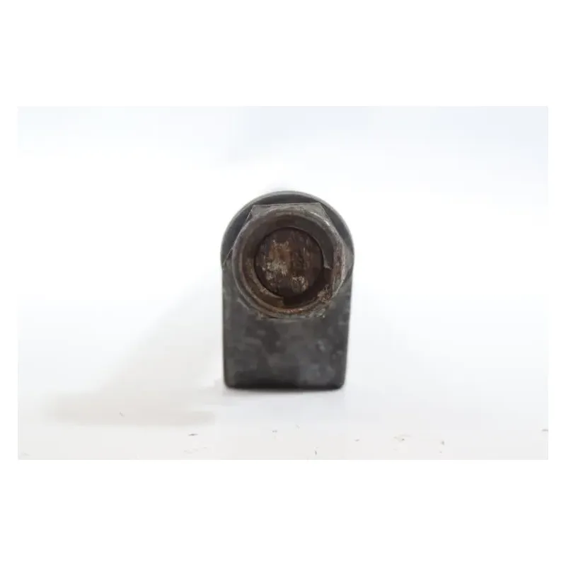 Axe de roue arriere HONDA CBF 500 2004 - 2007