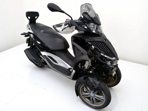 PIAGGIO MP3 300 YOURBAN