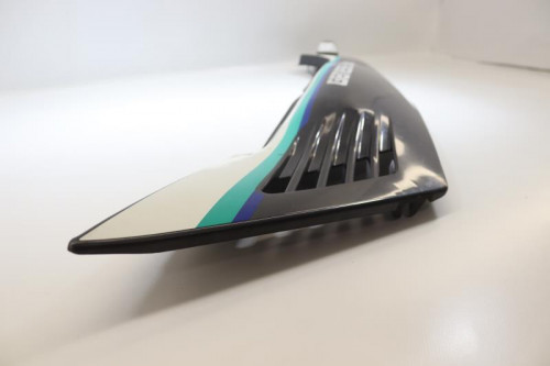 Demi flanc selle gauche YAMAHA 750 FZ 1986 - 1994