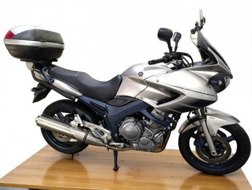 YAMAHA 900 TDM
