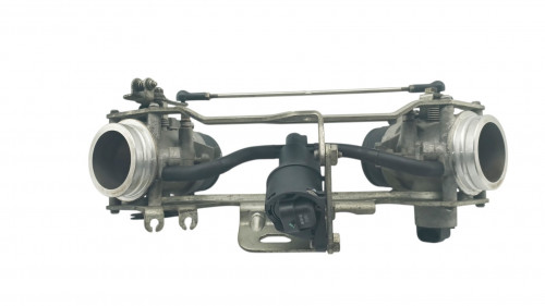 Rampe d'injection MOTO GUZZI NORGE 1200 GT 2011 - 2016