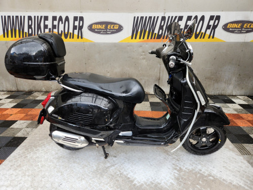 PIAGGIO VESPA 125 GTS