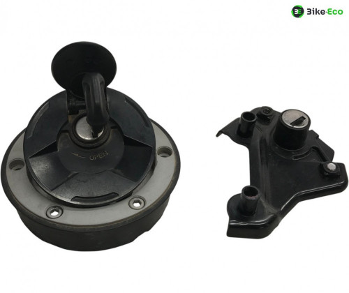 Bouchon de reservoir TRIUMPH STREET TRIPLE RS 765 2017-2019