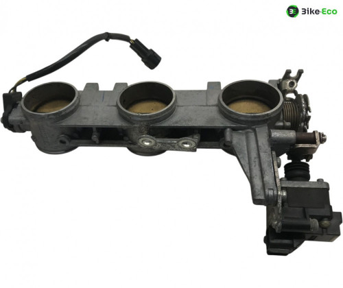Rampe d'injection TRIUMPH TIGER 1050 2011-2012