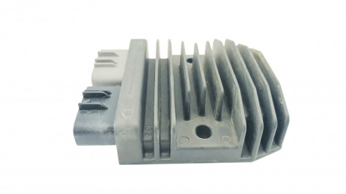 Regulateur charge batterie HONDA CB 750 HORNET 2023 - 2025