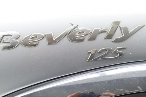 Coque arriere gauche PIAGGIO 125 BEVERLY 2004 - 2005