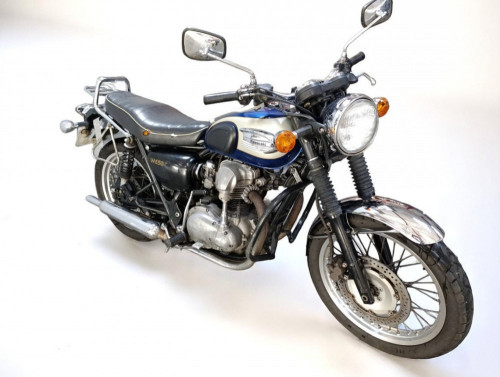 KAWASAKI W 650