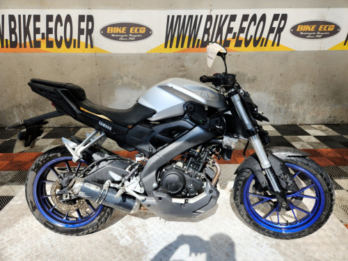 YAMAHA MT 125