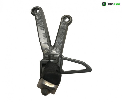 Platine et repose pieds arriere gauche SUZUKI GSF 1200 2001-2005 BANDIT S