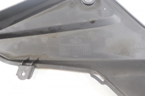 Demi flanc selle droit HONDA 125 CBF 2015 - 2016