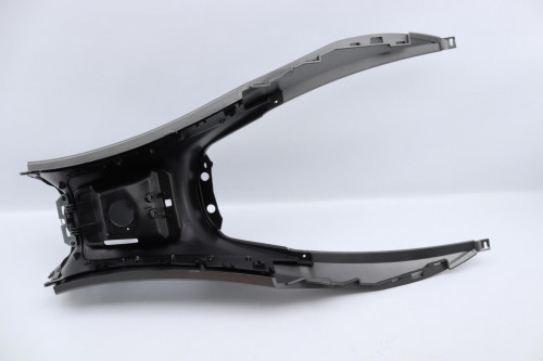 Cache carenage centrale marche pieds plancher PIAGGIO 300 MP3 LT SPORT ABS 2016 - 2018